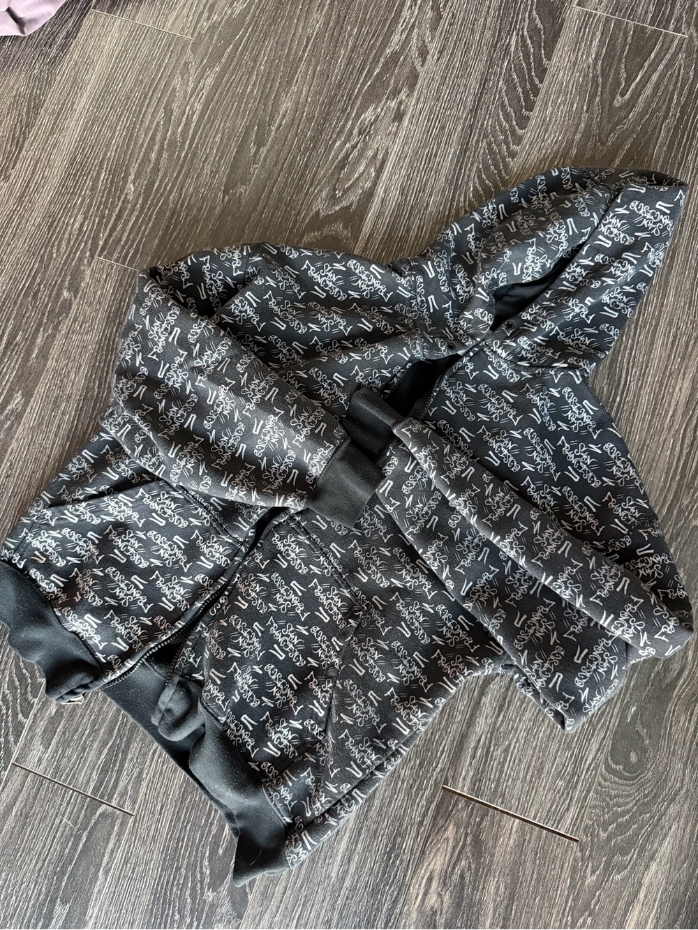 Black Script-Print Hooded Puffer Jacket
